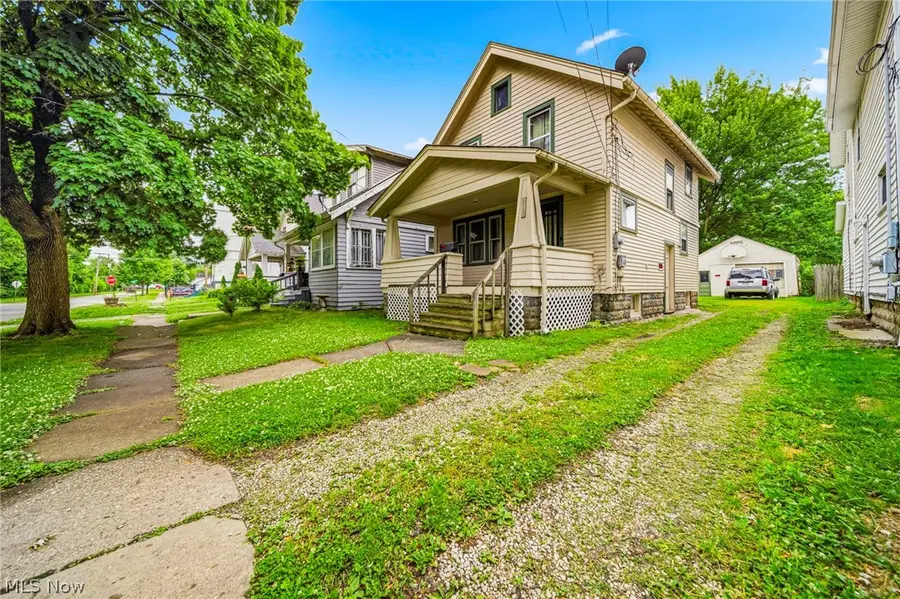 618 W 57th Street, Ashtabula, OH 44004 - #3