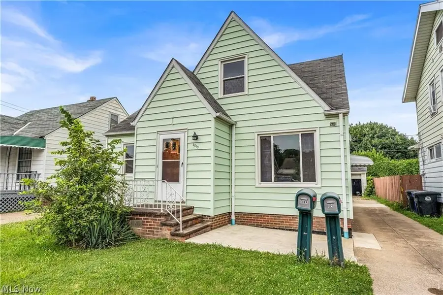 3819 W 137th Street, Cleveland, OH 44111 - #2