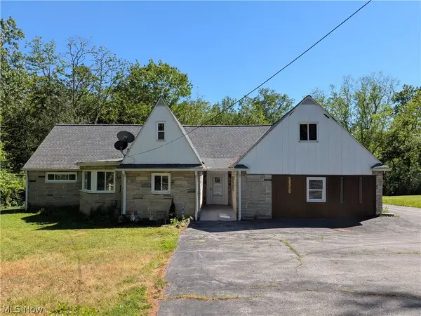 28300 Aurora Road, Solon, OH 44139