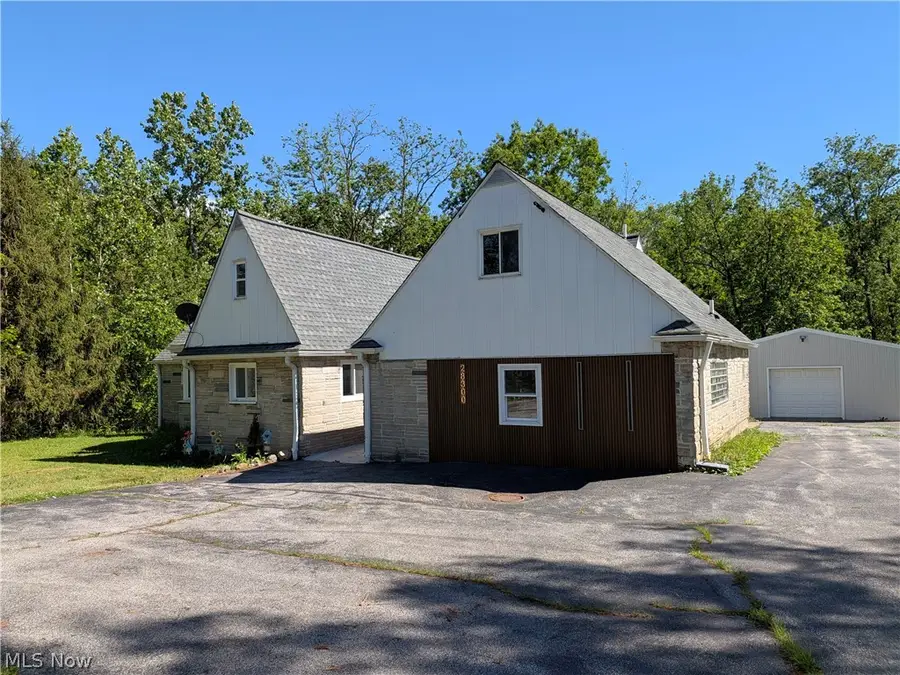 28300 Aurora Road, Solon, OH 44139 - #2