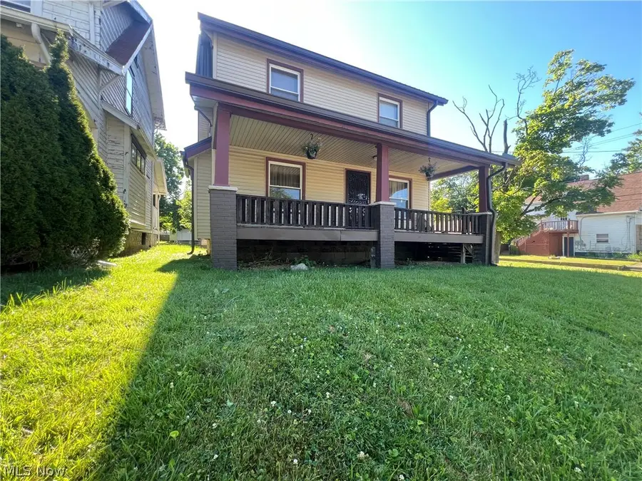 403 N Saint Clair Street, Girard, OH 44420 - #2