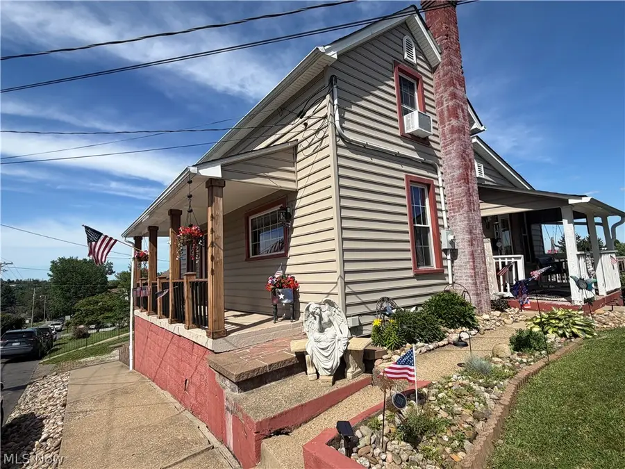209 Washington Street, Barnesville, OH 43713 - #2