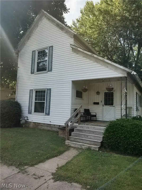 828 E State Street, Newcomerstown, OH 43832