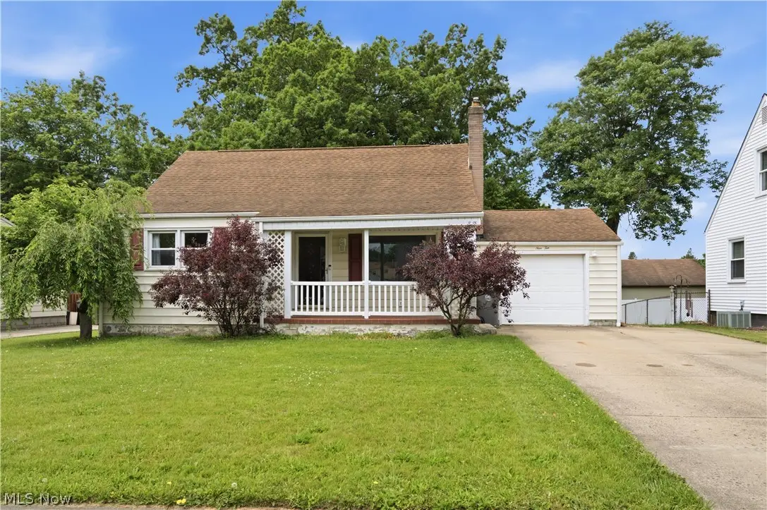 910 S Hazelwood Avenue, Youngstown, OH 44509 - #1