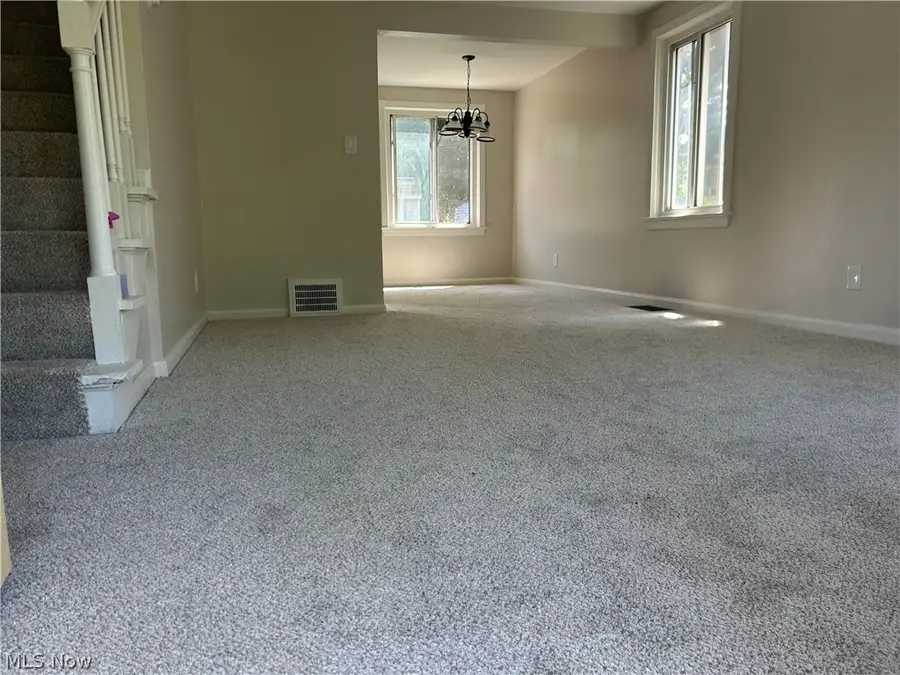 3383 Sutton Road, Shaker Heights, OH 44120 - #2