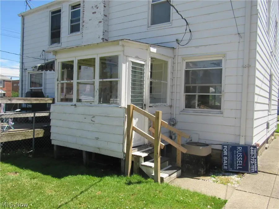 22131 S Lakeshore Drive, Euclid, OH 44123 - #3
