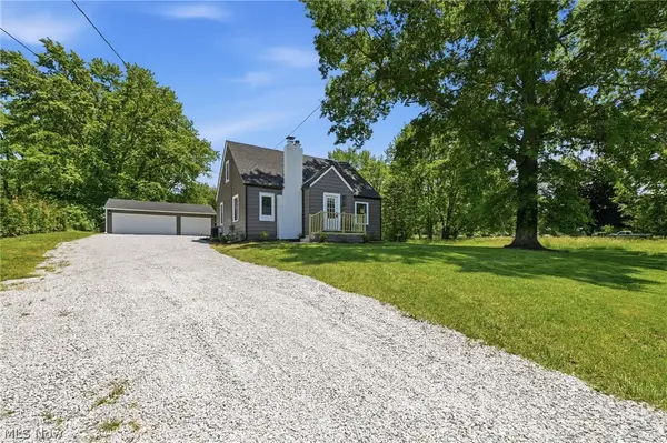 951 Bey Road, Akron, OH 44312