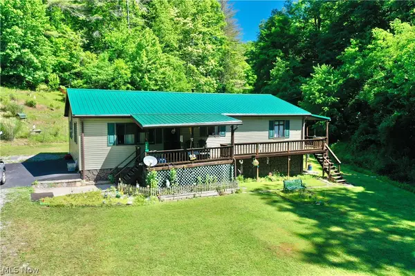190 Lazy Run Road, Millstone, WV 25261