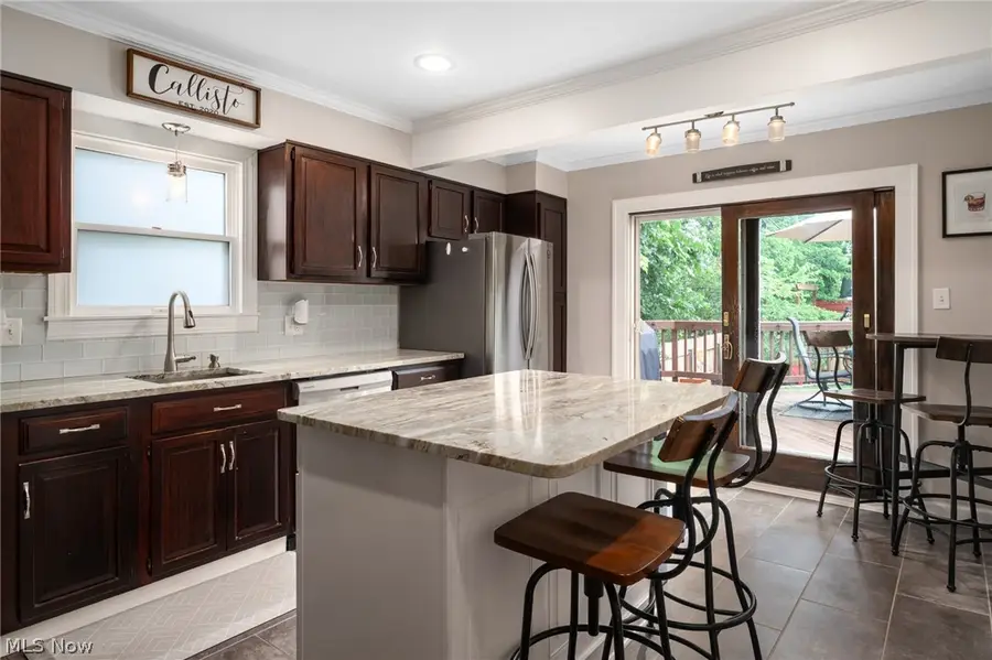 2241 Arthur Avenue, Lakewood, OH 44107 - #2
