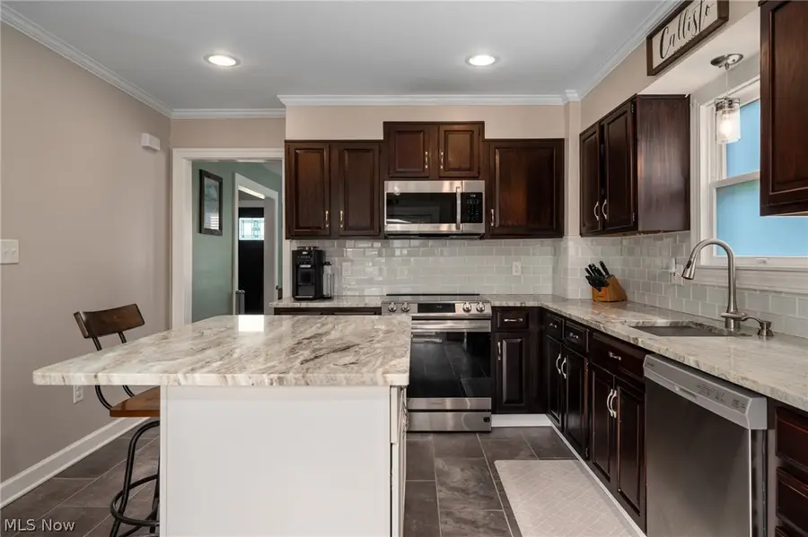 2241 Arthur Avenue, Lakewood, OH 44107 - #3