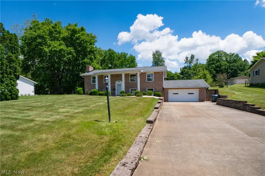 2421 Fairview Road, Uniontown, OH 44685 - #2