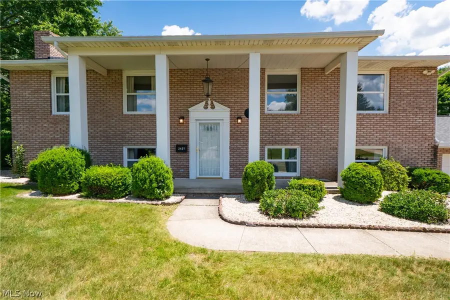 2421 Fairview Road, Uniontown, OH 44685 - #3