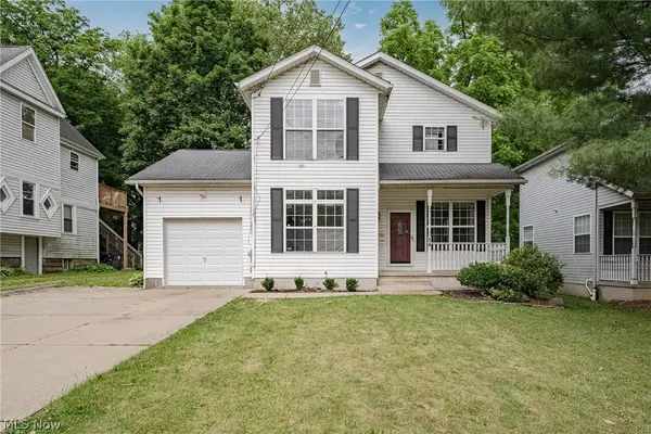 64 Byers Avenue, Akron, OH 44302