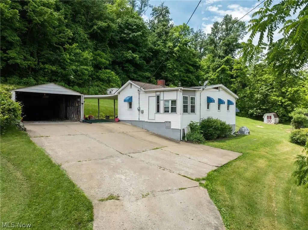 23339 W 23rd Street, Bellaire, OH 43906 - #1