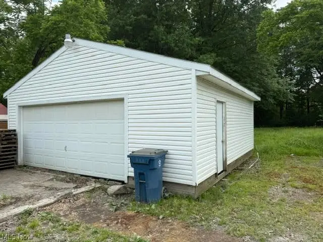 361 Henn Hyde Ne Road, Warren, OH 44484 - #3