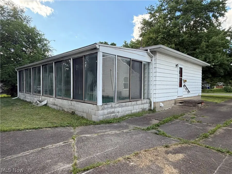 139 Centervale Avenue, Youngstown, OH 44512 - #2