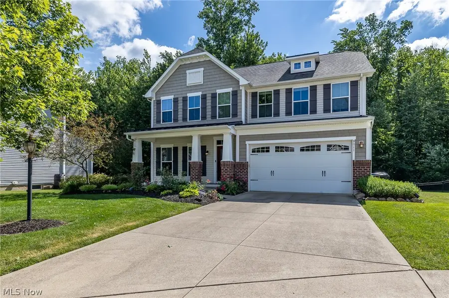 9011 Moss Pointe Circle, Olmsted, OH 44138 - #2