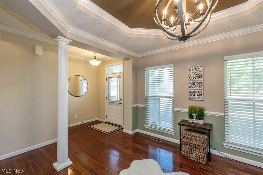 9011 Moss Pointe Circle, Olmsted, OH 44138 - #3