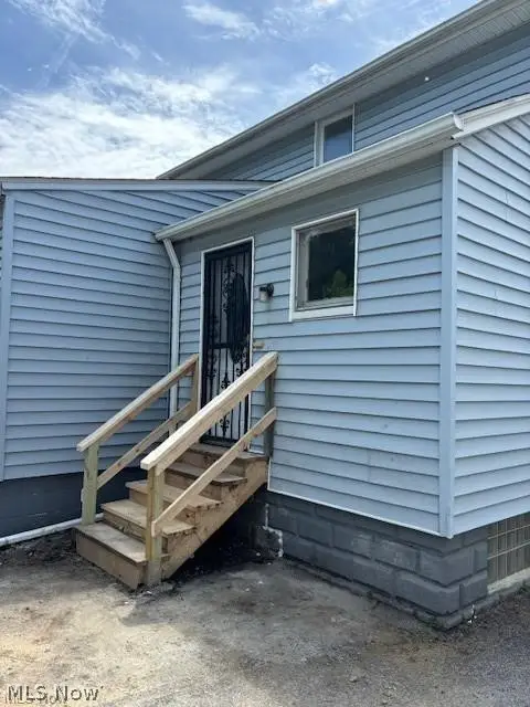10613 Nelson Avenue, Cleveland, OH 44105 - #2