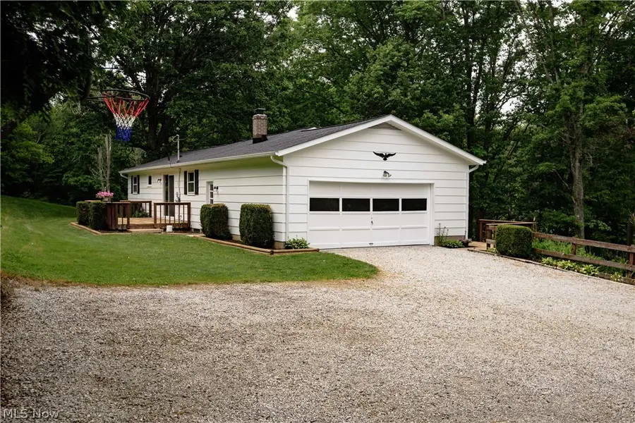 5050 Westbrook Se Street, Magnolia, OH 44643 - #3