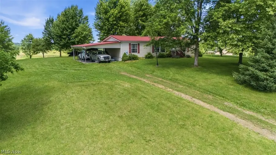 4731 State Route 555, Little Hocking, OH 45742 - #3