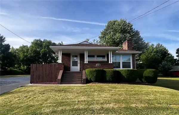 8157 Warren Sharon, Masury, OH 44438