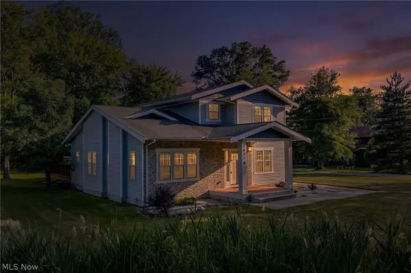 24376 Georgetown Road, Richmond Heights, OH 44143