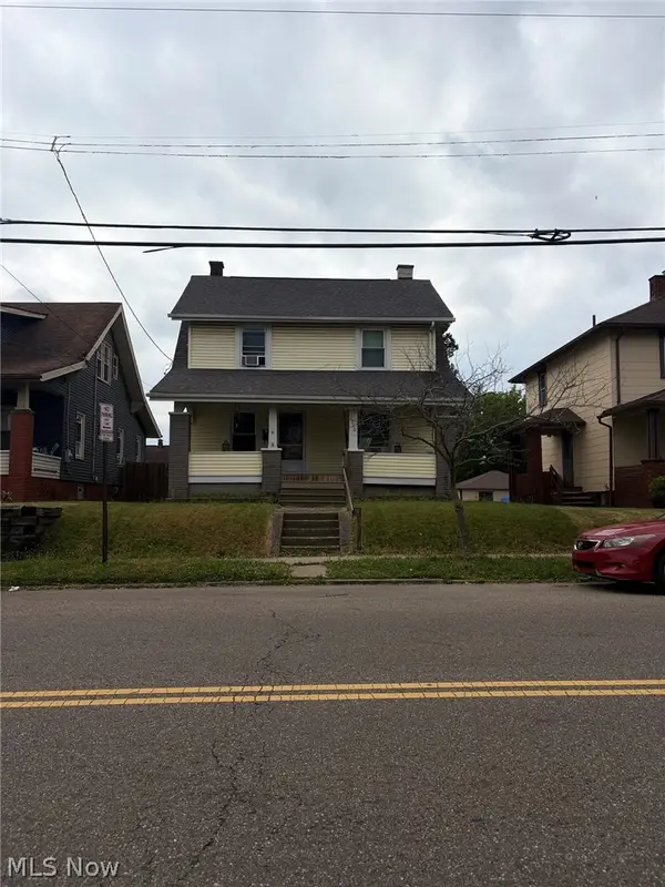 2710 9th Sw Street, Canton, OH 44710