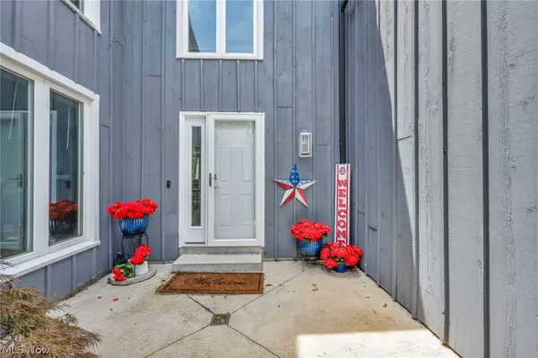 3931 Hilltop Drive, Huron, OH 44839