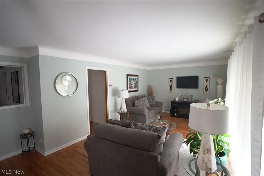 731 Edgewood Road, Richmond Heights, OH 44143 - #2