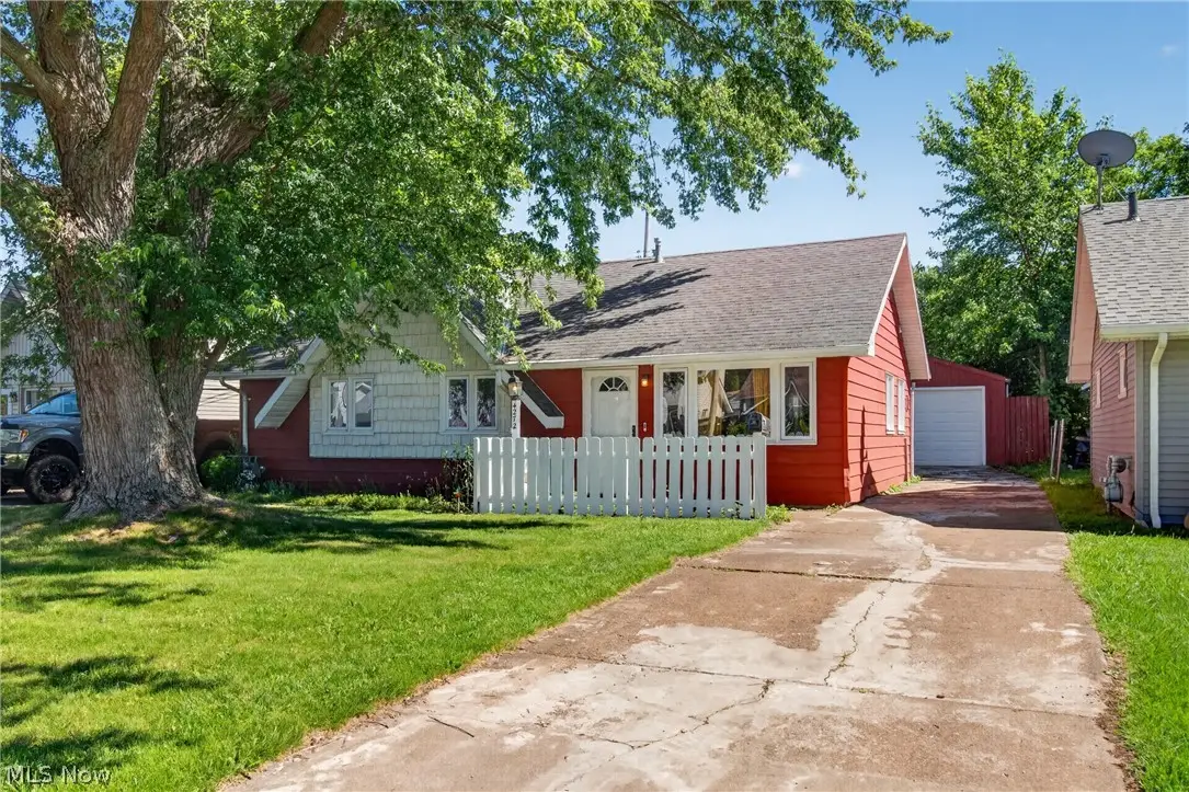4272 Brockley Avenue, Sheffield Lake, OH 44054 - #1