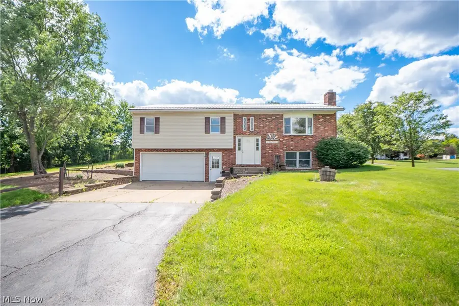 3535 17th Sw Street, Massillon, OH 44647 - #2