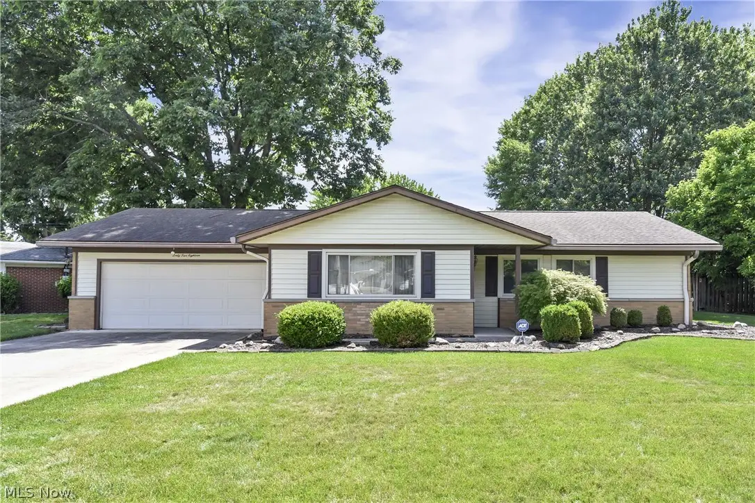 6518 Maplehurst Road, North Olmsted, OH 44070 - #1
