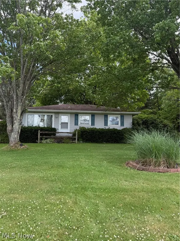 10993 Claridon Troy Road, Chardon, OH 44024