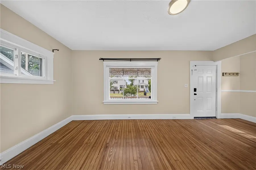 4605 Brooklyn Avenue, Cleveland, OH 44109 - #2