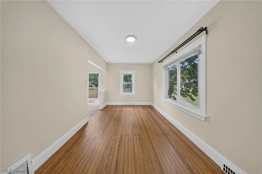 4605 Brooklyn Avenue, Cleveland, OH 44109 - #3