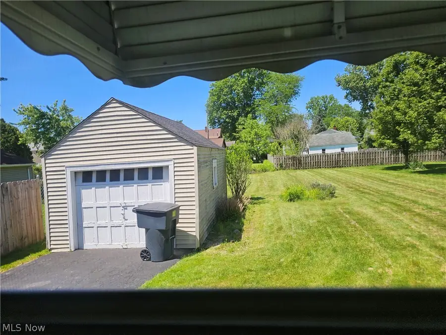 614 Meadowbrook Se Avenue, Warren, OH 44484 - #2