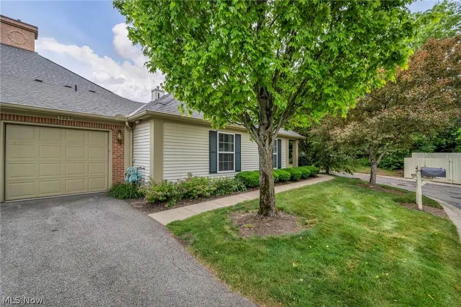 3205 Village Green Drive, Westlake, OH 44145 - #3