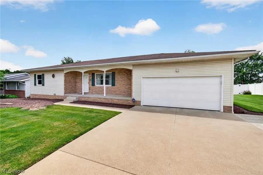 5732 Perry Hills Sw Drive, Canton, OH 44706 - #2