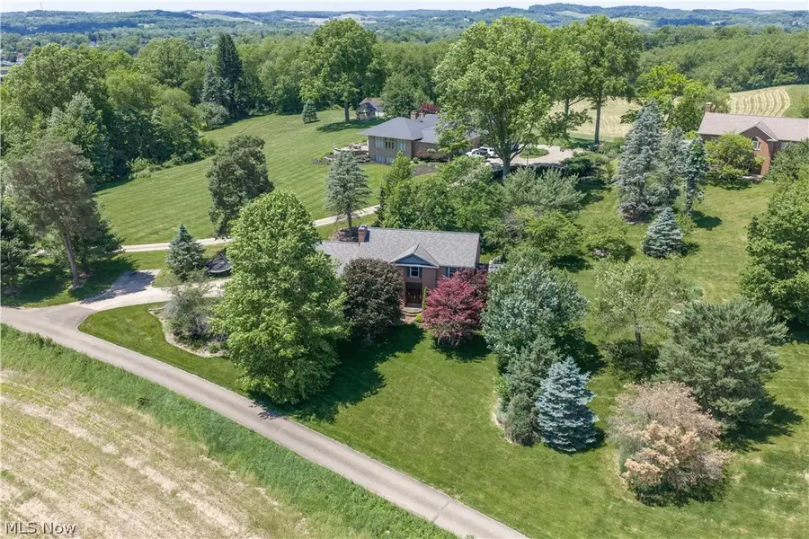 3832 Winkler Drive Nw Extension, Dover, OH 44622 - #2