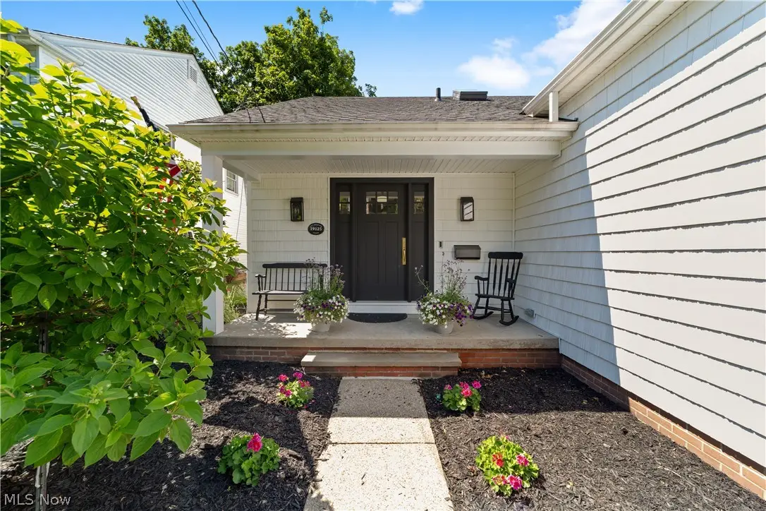 19125 E Shoreland Avenue, Rocky River, OH 44116 - #1