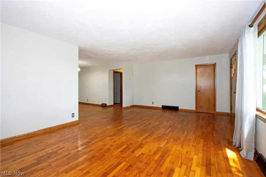 10998 N Mt Eaton Road, Marshallville, OH 44645 - #3