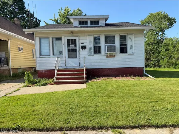 1802 Ardoyne Avenue, Cleveland, OH 44109