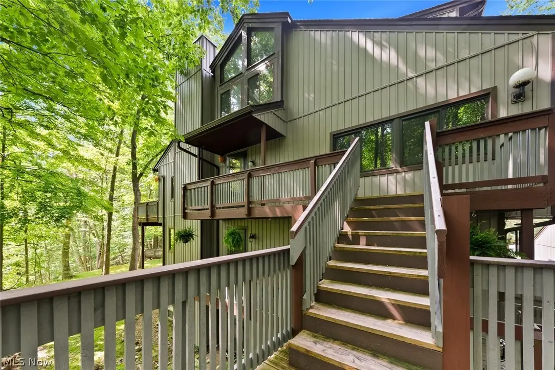 2189 Pinebrook Trail, Cuyahoga Falls, OH 44223 - #1