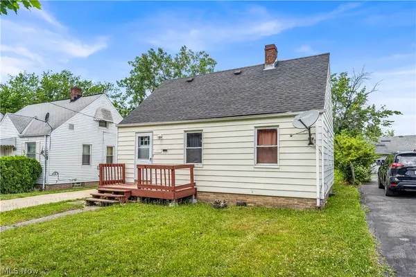 16713 Lotus Drive, Cleveland, OH 44128