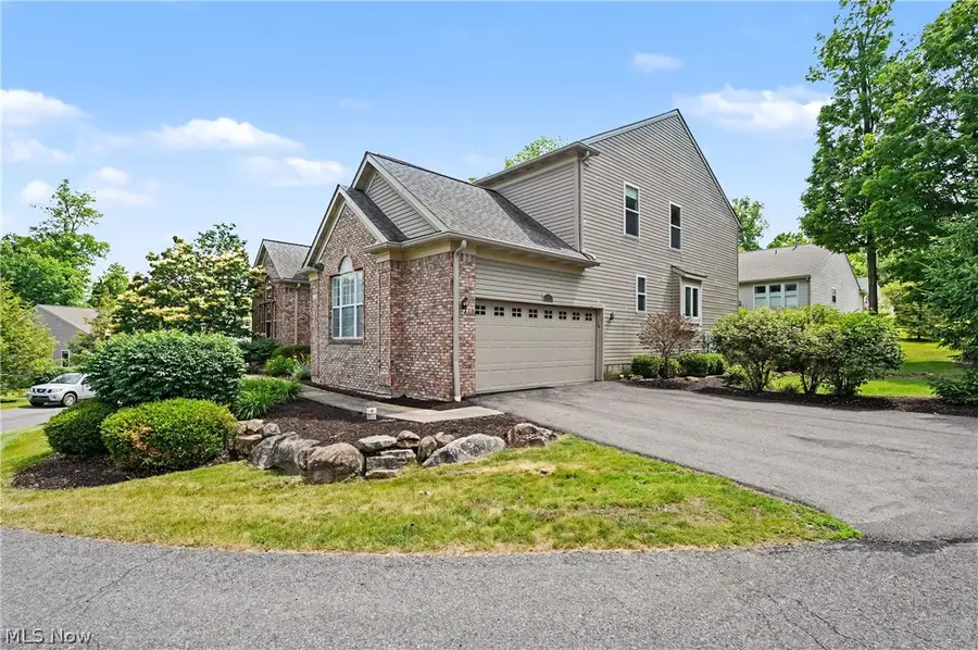 532 Covington Lane, Chagrin Falls, OH 44023 - #3