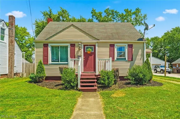 222 Genoa Sw Avenue, Massillon, OH 44646