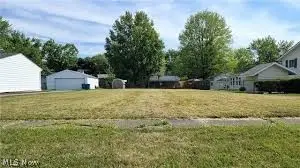 1928 E 41st Street, Lorain, OH 44055