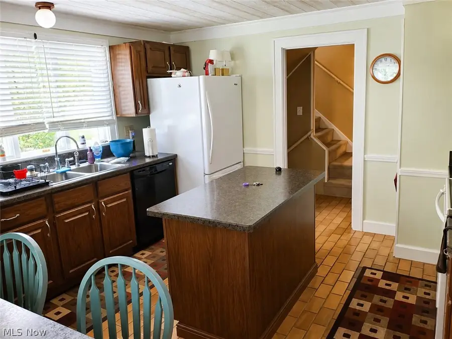 2393 Sodom Hutchings, Vienna, OH 44473 - #3
