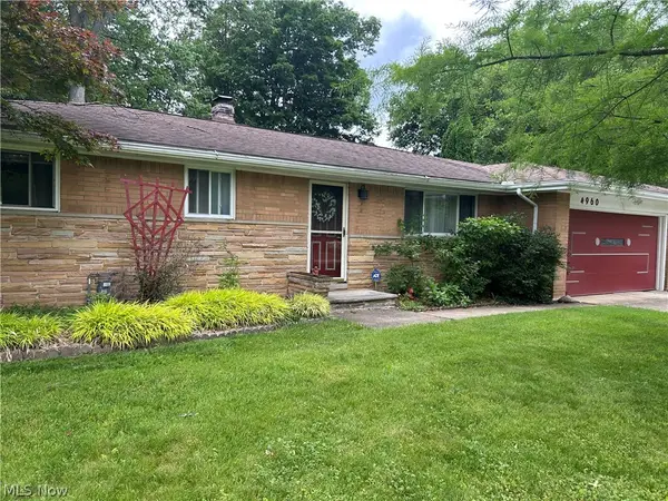 4960 W Park Drive, North Olmsted, OH 44070